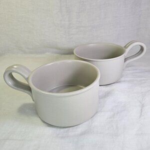 A Pair of Soup Mugs Stoneware 600-650ml/20-22oz each